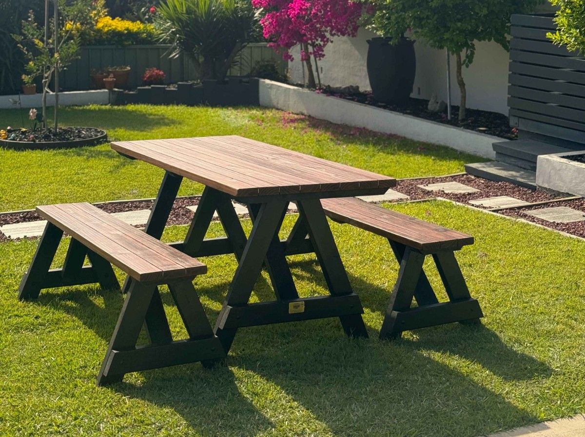 Walnut Stained Black Legs